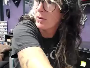 solosara8 – webcam model profile photo Image 8