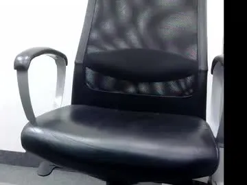 nympho_nathy_sophi – webcam model profile photo Image 10