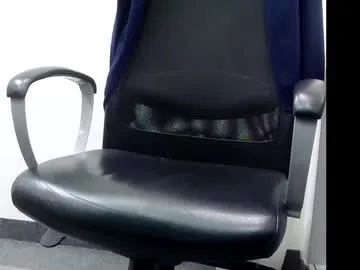 nympho_nathy_sophi – webcam model profile photo Image 11