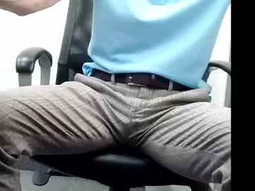 nympho_nathy_sophi – webcam model profile photo Image 3