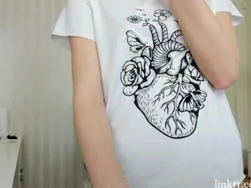 ErikaBonnie – webcam model profile photo Image 9