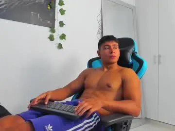 ava_delightt – webcam model profile photo Image 7