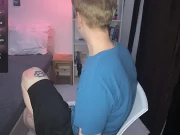 angelsofaurora – webcam model profile photo Image 4