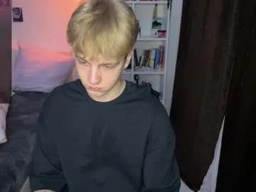 angelsofaurora – webcam model profile photo Image 6