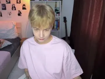 angelsofaurora – webcam model profile photo Image 9