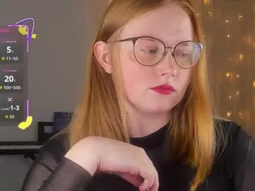 little_sharol – webcam model profile photo Image 13