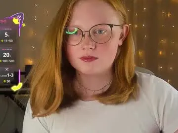 little_sharol – webcam model profile photo Image 4