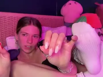 emilyhewell – webcam model profile photo Image 7