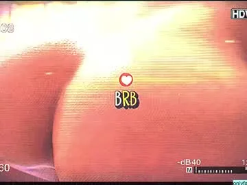 tayasha – webcam model profile photo Image 2