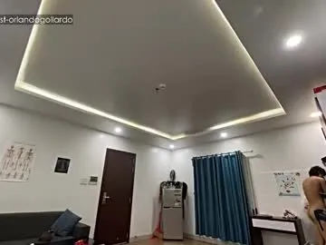 katinatonge – webcam model profile photo Image 17