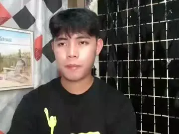 angelsofaurora – webcam model profile photo Image 2