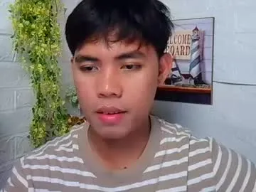 angelsofaurora – webcam model profile photo Image 7