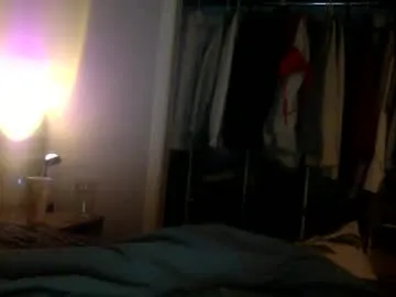 loving_ladies – webcam model profile photo Image 2