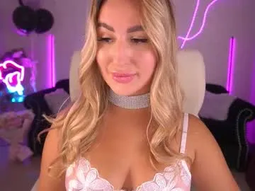 saramist – webcam model profile photo Image 11