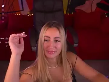 saramist – webcam model profile photo Image 6