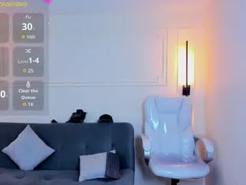 shiny_lily – webcam model profile photo Image 17