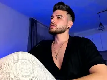 bright_diamonds_054 – webcam model profile photo Image 17