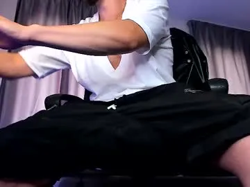 bright_diamonds_054 – webcam model profile photo Image 4