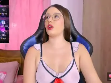 divacam – webcam model profile photo Image 15