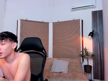 realtryit – webcam model profile photo Image 2