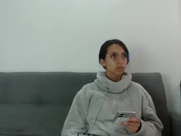 anabel054 – webcam model profile photo Image 12