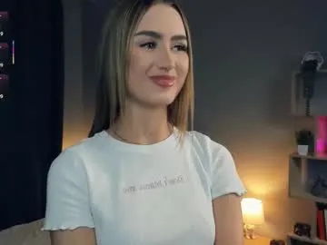 lilly_colins – webcam model profile photo Image 11