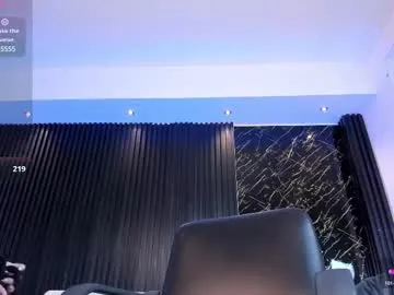 loving_ladies – webcam model profile photo Image 2