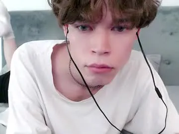 playussoftly – webcam model profile photo Image 7