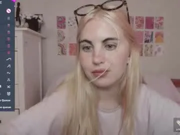 heaven_gall_ – webcam model profile photo Image 6