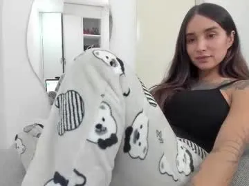 petites_perles – webcam model profile photo Image 10