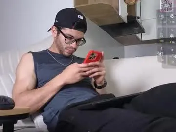 xalexax – webcam model profile photo Image 5