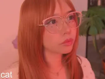 llovekate – webcam model profile photo Image 9