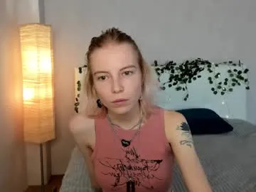 lill_daddysgirl – webcam model profile photo Image 3