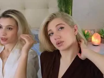 couple_of_your_dreams_ – webcam model profile photo Image 15