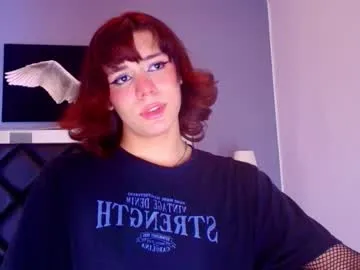 livslifee – webcam model profile photo Image 12