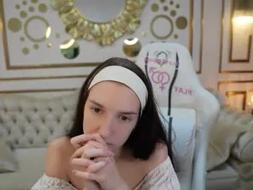 vivy_ – webcam model profile photo Image 13