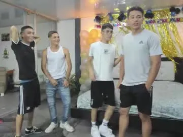 petites_perles – webcam model profile photo Image 10