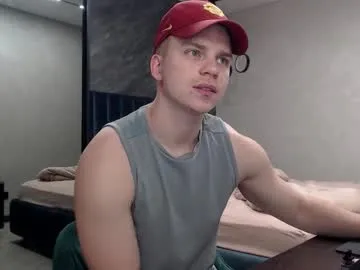 vestaszanto – webcam model profile photo Image 18