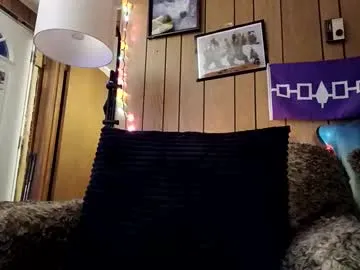 luckaisha – webcam model profile photo Image 18