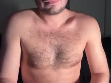 sweetyoops – webcam model profile photo Image 4