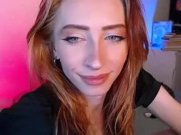 tiameakin – webcam model profile photo Image 16