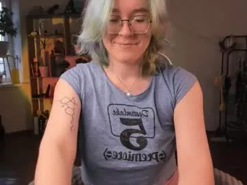 kianys – webcam model profile photo Image 19