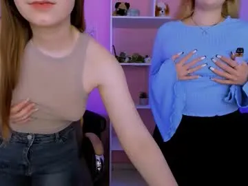 petites_perles – webcam model profile photo Image 11