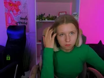 petites_perles – webcam model profile photo Image 17