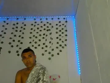 loving_ladies – webcam model profile photo Image 10