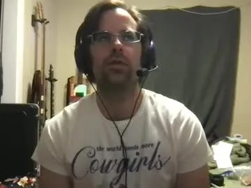 sweetyoops – webcam model profile photo Image 13