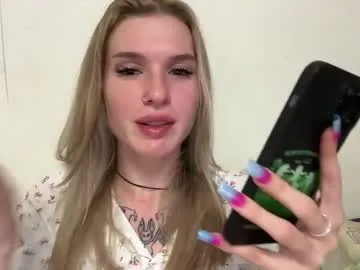 petites_perles – webcam model profile photo Image 3