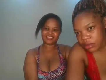 petites_perles – webcam model profile photo Image 5