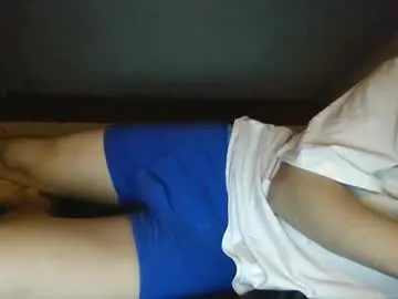 petites_perles – webcam model profile photo Image 10