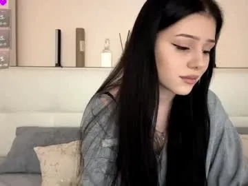 abigail_w – webcam model profile photo Image 2